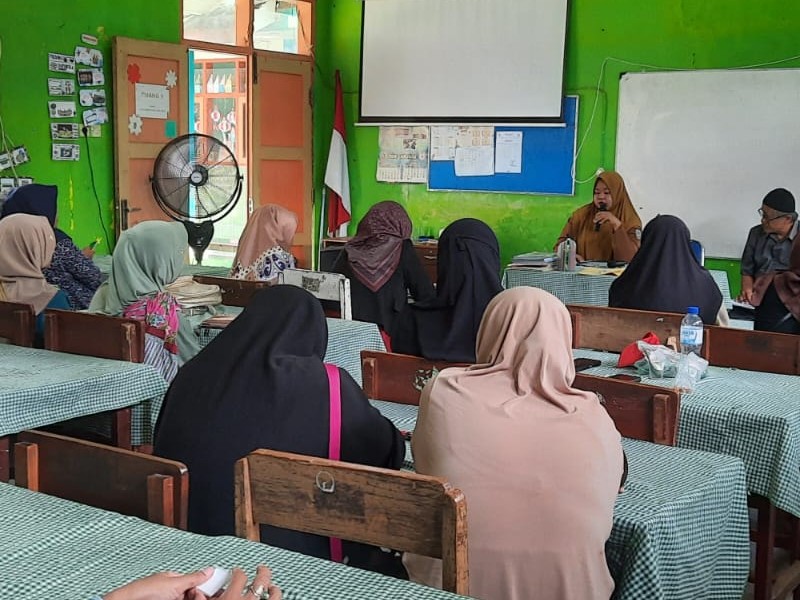 SDN 1 Arjasa Gelar Rapat Persiapan Pembelajaran Tahun Ajaran 2025/2026 Bersama Walimurid